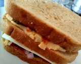 A picture of step 2 of Frankie (stuffing) Toast Sandwich.