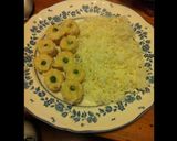 Une image de l'étape 3 de Bouchées vapeur aux crevettes et petits pois et leur riz thaï.