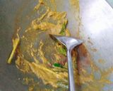 Foto langkah ke 3 dari resep Ayam goreng gurih.