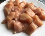 Hình bước làm 2 của món Chicken Nuts Phiên Bản Eatclean Bằng NCKD