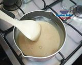 A picture of step 4 of Homemade Condensed Milk.