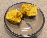 Foto del paso 4 de la receta: Soufflés de huevos y queso 🥚 🧀