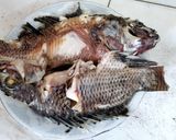 Hình bước làm 3 của món Canh khoai ngọt nấu cá
