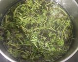 A picture of step 1 of Tricolour puttu.