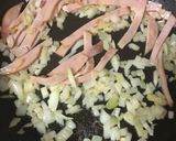 รูปขั้นตอนการทำที่ 3 ของ สปาเกตตี้คาโบนาร่า 🍖🥛🍝