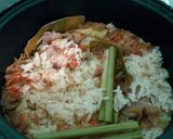 Foto langkah ke 3 dari resep Nasi Liwet Rice Cooker.