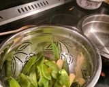 A picture of step 1 of Steamed baby corn and mange tout pasta salad.