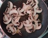 Foto del paso 2 de la receta: Crema de champiñones 🍄🟫