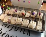 Une image de l'étape 6 de Roulés apéritif au jambon, mozzarella, basilic et épices façon wraps.