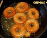A picture of step 7 of Soft & fluffy donuts.