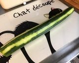 Une image de l'étape 3 de Salade de concombre et carottes râpées à la roquette et feta.