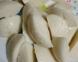 A picture of step 2 of Pepper Idli Fry.
