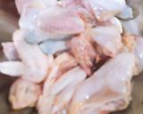 Foto langkah ke 1 dari resep Ayam lobak rebus.