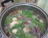 Foto langkah ke 3 dari resep Sayur Asem Kacang tanah.