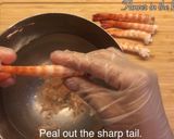 รูปขั้นตอนการทำที่ 2 ของ Shrimp Nigiri Sushi.ข้าวปั้นซูชิหน้า กุ้ง