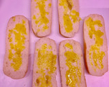Foto del paso 1 de la receta: Tostas mañaneras al horno