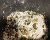 Foto del paso 1 de la receta: Pan chapata con semillas