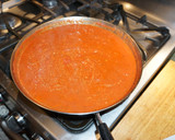 Foto del paso 1 de la receta: PASTA MOSTACCIOLE RIGATI HORNEADA CON QUESO. JON STYLE