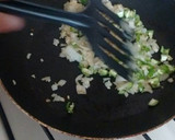 Foto del paso 2 de la receta: Tortas con sardinas en salsa de tomate a la mexicana!!💕