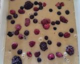 Foto del paso 2 de la receta: Budín de frutas del bosque