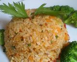 Foto langkah ke 5 dari resep Nasi goreng sayur.