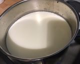 Une image de l'étape 3 de Flan surprise aux prunes et rhubarbe rose.