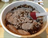 Foto langkah ke 4 dari resep Cupcake Coklat Super Gampang (tanpa telur tanpa susu).