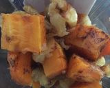 A picture of step 5 of Butternut squash & apple baby food.