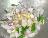 A picture of step 1 of Green Peas and Fresh Mint Leaves Soup.