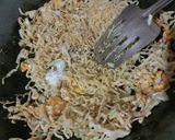 Foto langkah ke 3 dari resep Mie Goreng Kampung.