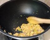 A picture of step 1 of Bread pakoras.