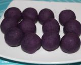 Foto langkah ke 2 dari resep Roti Ubi Ungu.