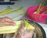 Gambar langkah 3 resipi Ketupat Palas.
