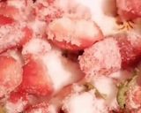 Une image de l'étape 2 de Confiture fraise🍓 citron vert verveine.