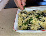 Foto del paso 5 de la receta: Ensalada de cuscús, berenjena asada, queso feta y manzana