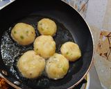 Foto langkah ke 3 dari resep Perkedel Kentang.