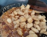 Foto langkah ke 5 dari resep Ayam Saus Wijen.