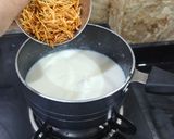 A picture of step 4 of Kerala Style Semiya Payasam.