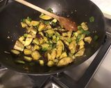 Une image de l'étape 7 de Fusilis de lentilles corail aux légumes du jardin et mozzarella di buffala.