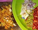 Foto langkah ke 1 dari resep 13. Oseng Tahu.
