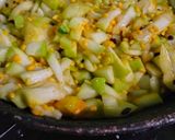 মুগ ডালের লাউ (moong daler lau recipe in bengali) রেসিপির ধাপ 3 ছবি