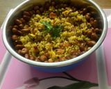 A picture of step 4 of Leftover Veg Fried Rice.