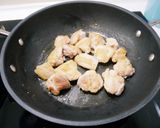 簡單做「小松菜炒雞肉」充滿香氣!!的食譜步驟3照片