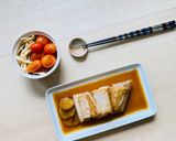 A picture of step 3 of Simmered Leather Jacket in ginger soy sauce.