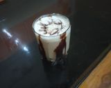 A picture of step 3 of Cold coffee with chocalate flavour.