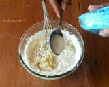 Foto langkah ke 4 dari resep Cheese Muffin Simple.