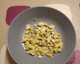 Foto del paso 1 de la receta: Ensalada de aguacate y tomate