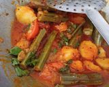 સરગવા ની શીંગ ને બટાકા નું શાક (Saragva Shing Bataka Shak Recipe In Gujarati) રેસીપી સ્ટેપ2ફોટો
