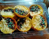 Foto langkah ke 5 dari resep Martabak Mini Simple.