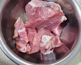 Foto langkah ke 1 dari resep Oseng Daging Mercon.